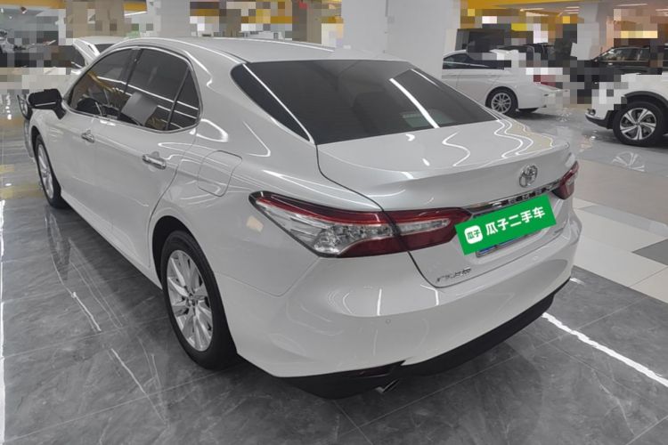Used Toyota Camry 2019 Revised Version 2.0G Luxury Edition Rear Left 45 Deg