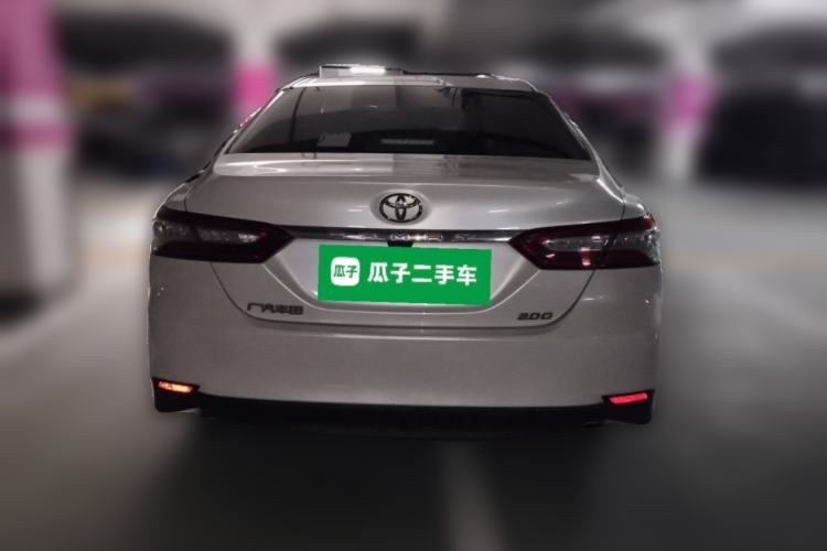 Used Toyota Camry 2019 Revised Version 2.0G Luxury Edition Rear