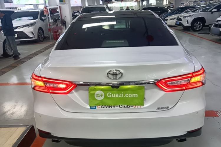 Used Toyota Camry 2019 2.5G Luxury Edition China VI Standard Rear