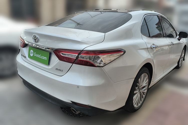 Used Toyota Camry 2019 2.5G Luxury Edition China VI Standard Rear Right 45 Deg