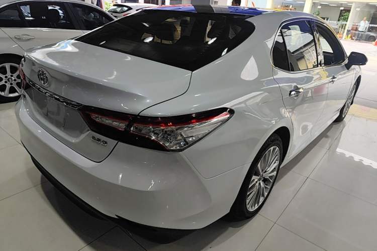 Used Toyota Camry 2019 2.5G Luxury Edition China VI Standard Rear Right 45 Deg