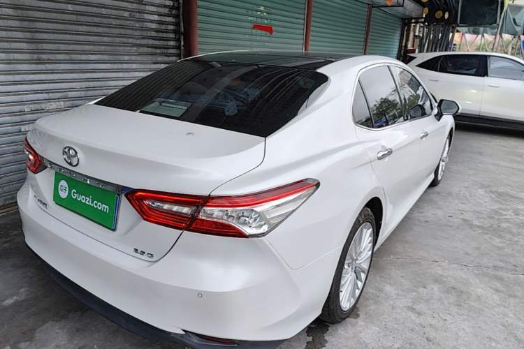 Used Toyota Camry 2019 2.5G Luxury Edition China VI Standard Rear Right 45 Deg