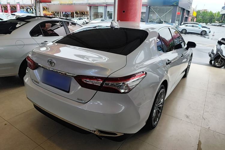 Used Toyota Camry 2019 2.0G Luxury Edition China VI Standard Rear Right 45 Deg
