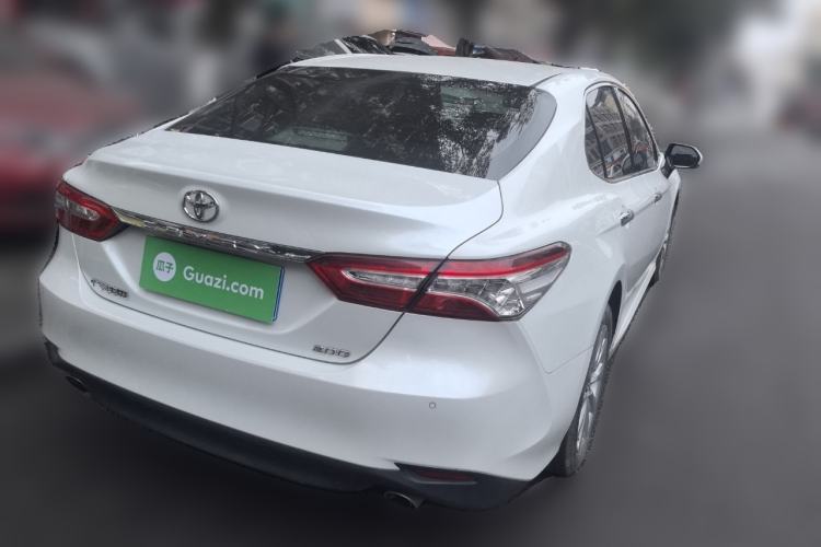 Used Toyota Camry 2019 Revised Version 2.0G Luxury Edition Rear Right 45 Deg