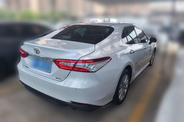 Used Toyota Camry 2019 Revised Version 2.0G Luxury Edition Rear Right 45 Deg