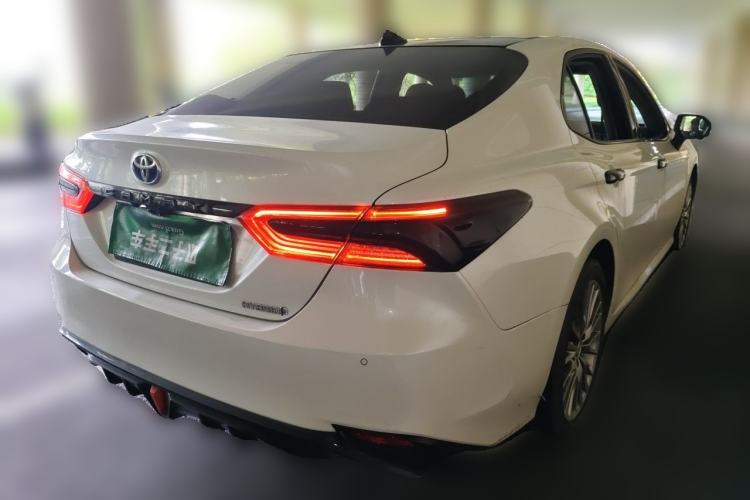 Used Toyota Camry 2019 Dual-Engine 2.5 HG Luxury Edition China VI Standard Rear Right 45 Deg