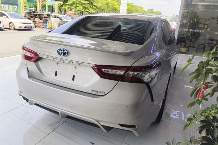 Used Toyota Camry 2019 Dual-Engine 2.5HS FENGSHANG Edition China VI Standard Rear Right 45 Deg