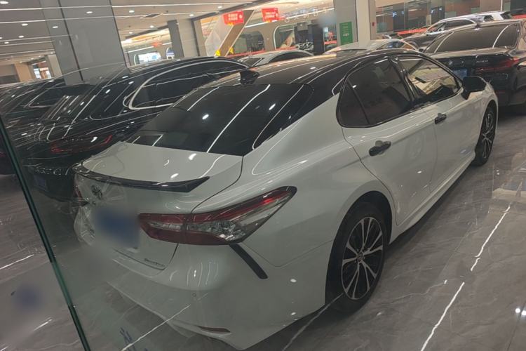Used Toyota Camry 2019 Revised Version 2.5S Fēngshàng Edition Rear Right 45 Deg