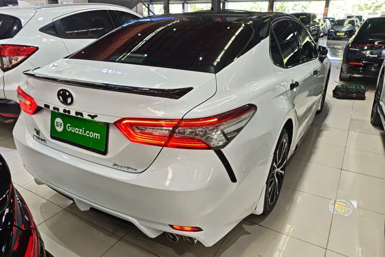 Used Toyota Camry 2019 2.5S FENGSHANG Version China VI Standard Rear Right 45 Deg