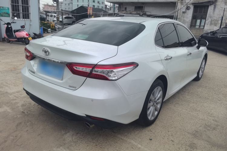 Used Toyota Camry 2019 2.0G Luxury Edition China VI Standard Rear Right 45 Deg