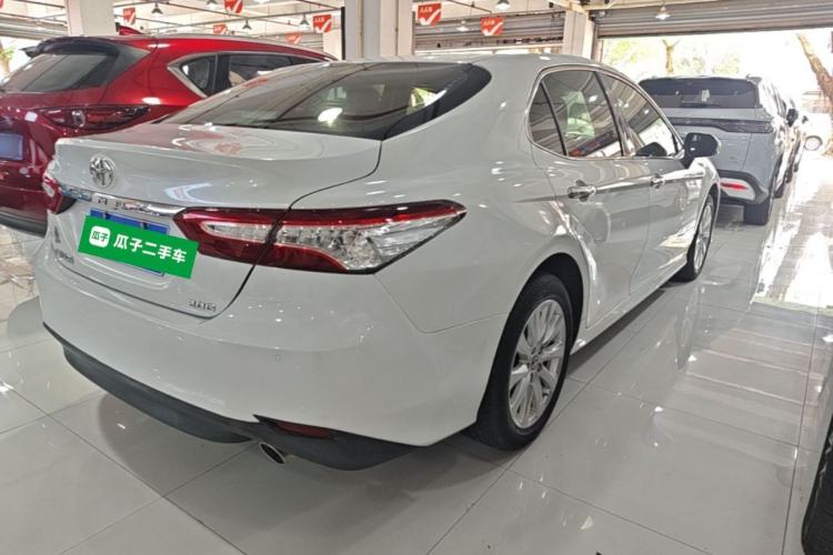 Used Toyota Camry 2019 2.0G Luxury Edition China VI Standard Rear Right 45 Deg