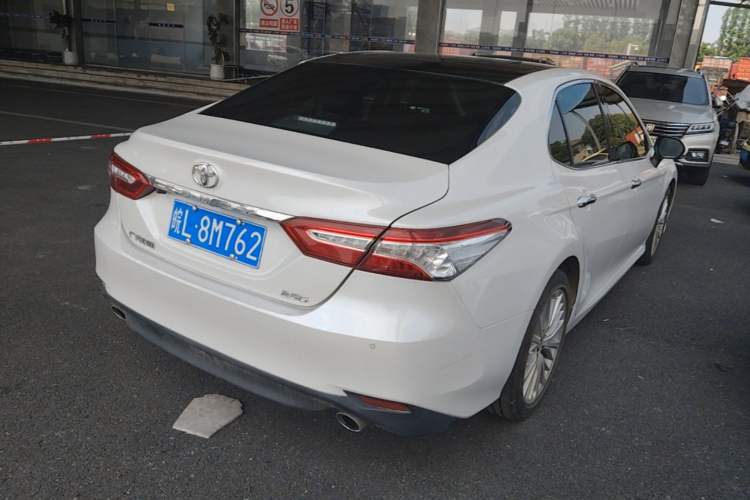 Used Toyota Camry 2019 2.5G Luxury Edition China VI Standard Rear Right 45 Deg