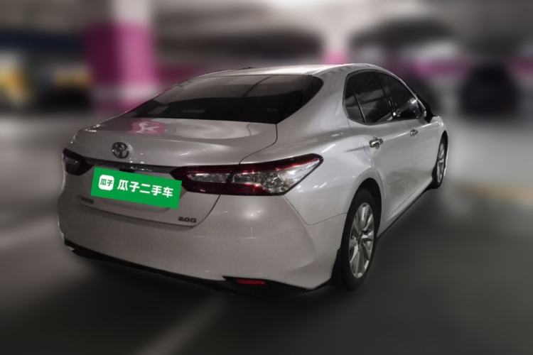 Used Toyota Camry 2019 Revised Version 2.0G Luxury Edition Rear Right 45 Deg