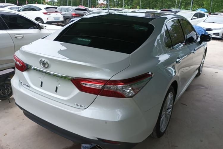 Used Toyota Camry 2019 2.5G Luxury Edition China VI Standard Rear Right 45 Deg