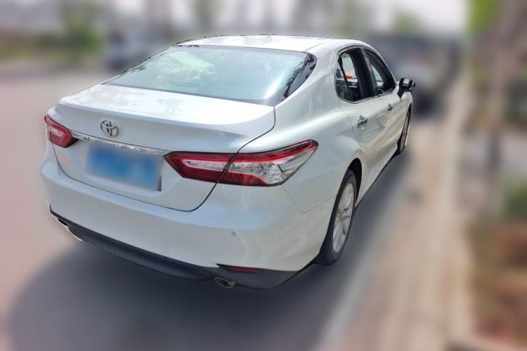 Used Toyota Camry 2019 Revised Version 2.0G Luxury Edition Rear Right 45 Deg