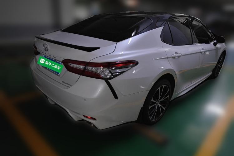 Used Toyota Camry 2019 2.0S FENGSHANG Version China VI Standard Rear Right 45 Deg