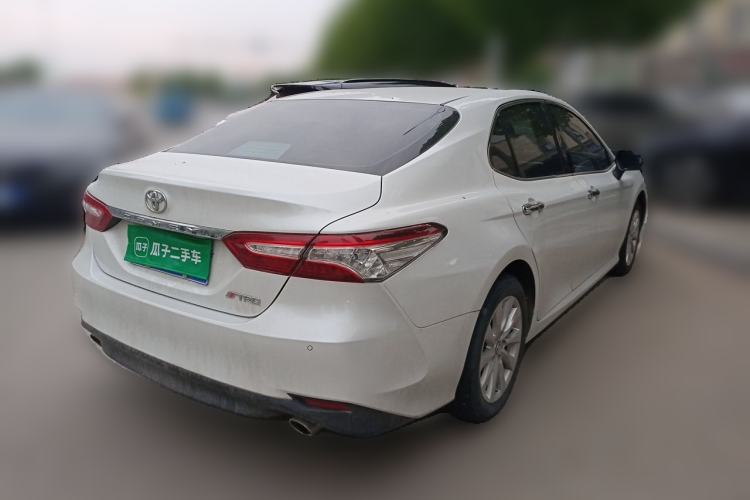 Used Toyota Camry 2019 Revised Version 2.0G Luxury Edition Rear Right 45 Deg
