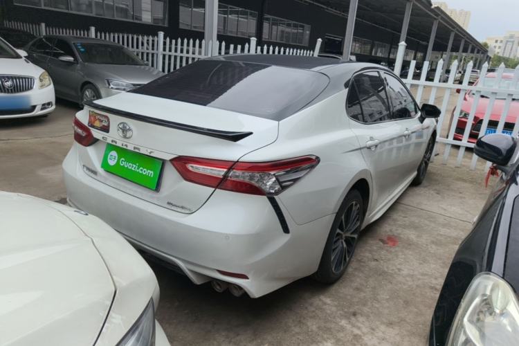 Used Toyota Camry 2019 2.0S FENGSHANG Version China VI Standard Rear Right 45 Deg