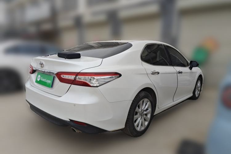 Used Toyota Camry 2019 Revised Version 2.0G Luxury Edition Rear Right 45 Deg