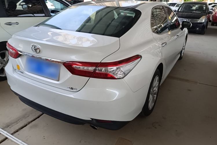 Used Toyota Camry 2019 2.0G Luxury Edition China VI Standard Rear Right 45 Deg