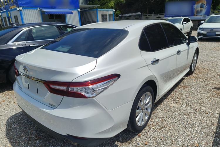 Used Toyota Camry 2019 2.0G Luxury Edition China VI Standard Rear Right 45 Deg