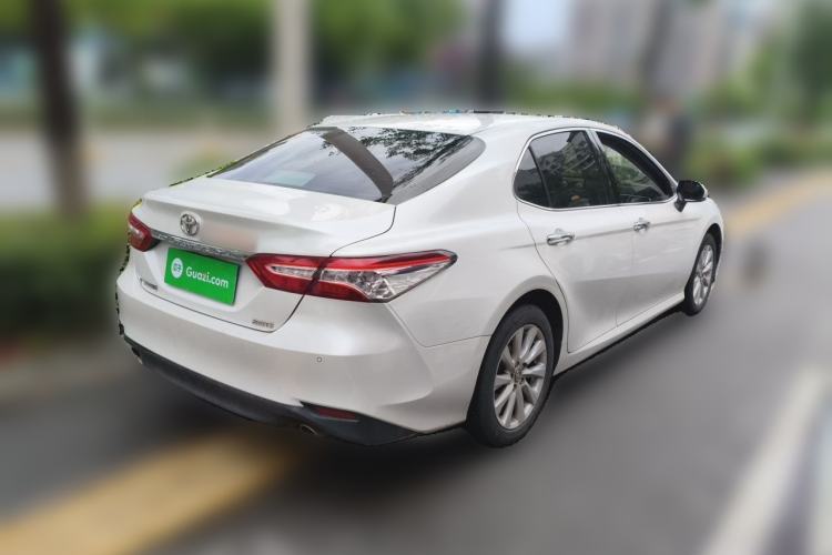 Used Toyota Camry 2019 Revised Version 2.0G Luxury Edition Rear Right 45 Deg