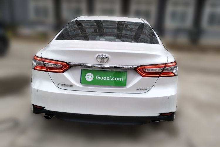 Used Toyota Camry 2019 Revised Version 2.0G Luxury Edition Rear