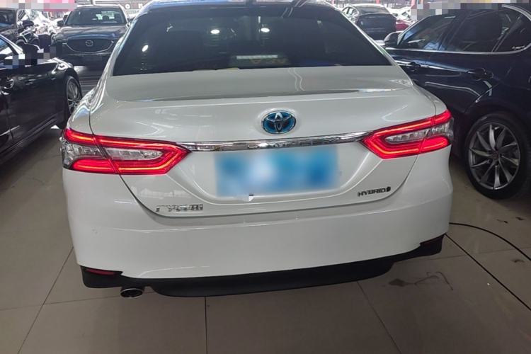 Used Toyota Camry 2019 Dual-Engine 2.5 HG Luxury Edition China VI Standard Rear