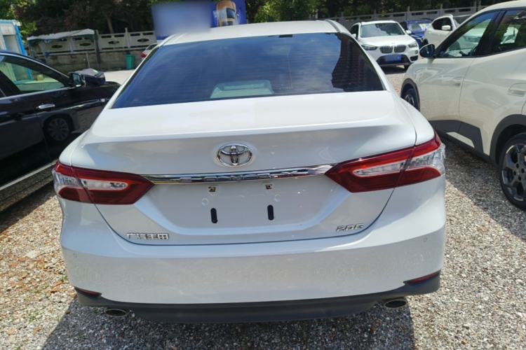 Used Toyota Camry 2019 2.0G Luxury Edition China VI Standard Rear
