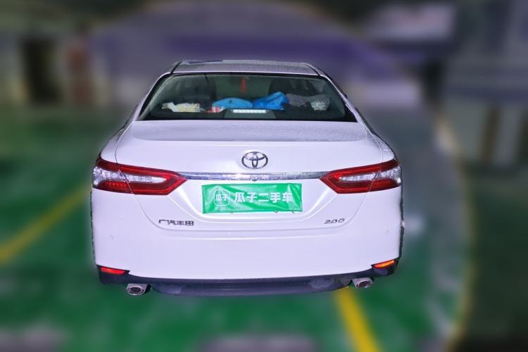 Used Toyota Camry 2019 Revised Version 2.0G Luxury Edition Rear