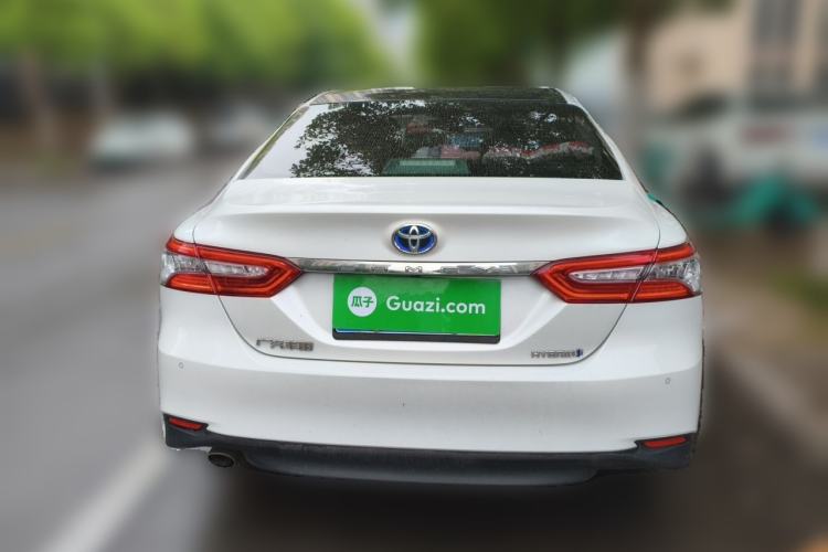 Used Toyota Camry 2019 Dual-Engine 2.5 HG Luxury Edition China V Standard Rear