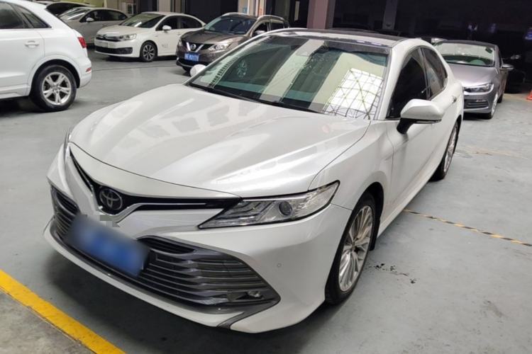 Used Toyota Camry 2019 Revised Version 2.5G Luxury Edition Guazi used car, China used car export, Used car for sale, Used Toyota cars, Cheapest cars for sale