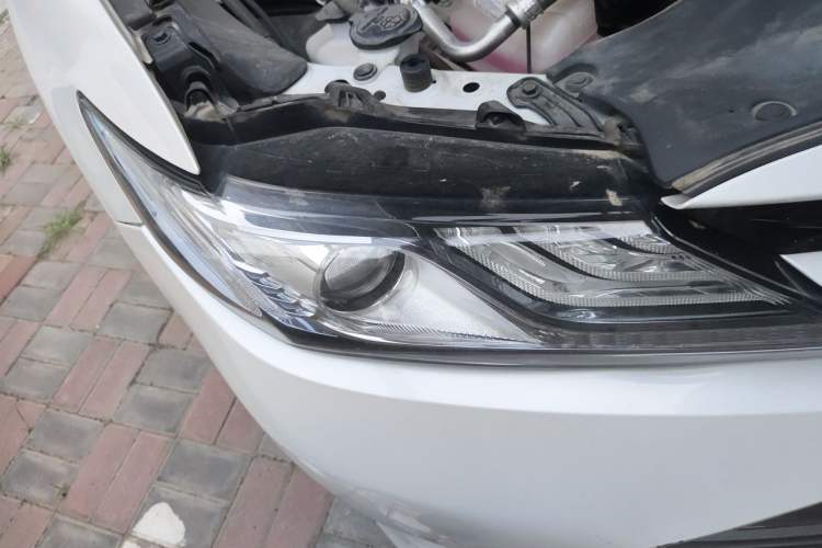 Used Toyota Camry 2019 2.5G Luxury Edition China VI Standard Right Front Headlight