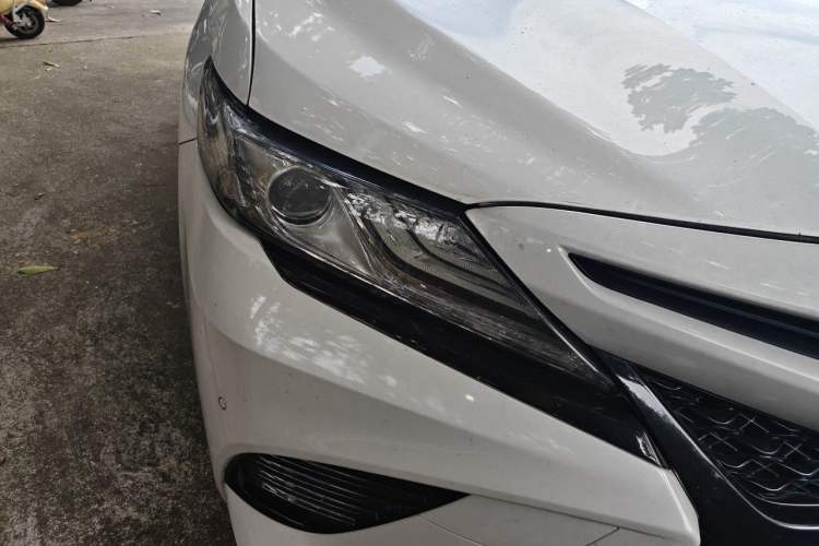 Used Toyota Camry 2019 Revised Version 2.0S Fēngshàng Edition Right Front Headlight