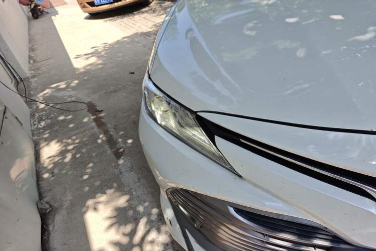 Used Toyota Camry 2019 2.5G Luxury Edition China VI Standard Right Front Headlight
