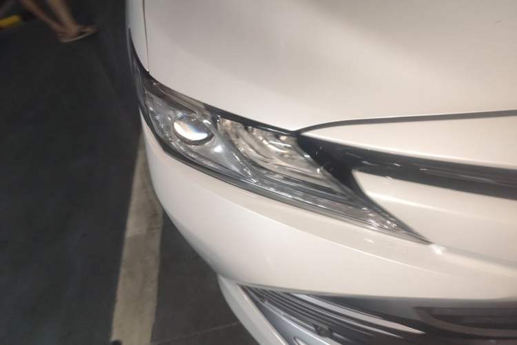 Used Toyota Camry 2019 2.5G Luxury Edition China V Standard Right Front Headlight