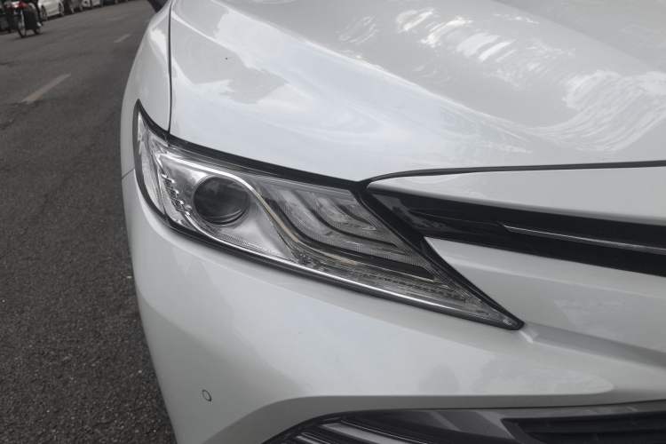 Used Toyota Camry 2019 Revised Version 2.0G Luxury Edition Right Front Headlight