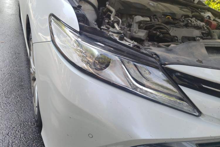 Used Toyota Camry 2019 2.5G Luxury Edition China VI Standard Right Front Headlight