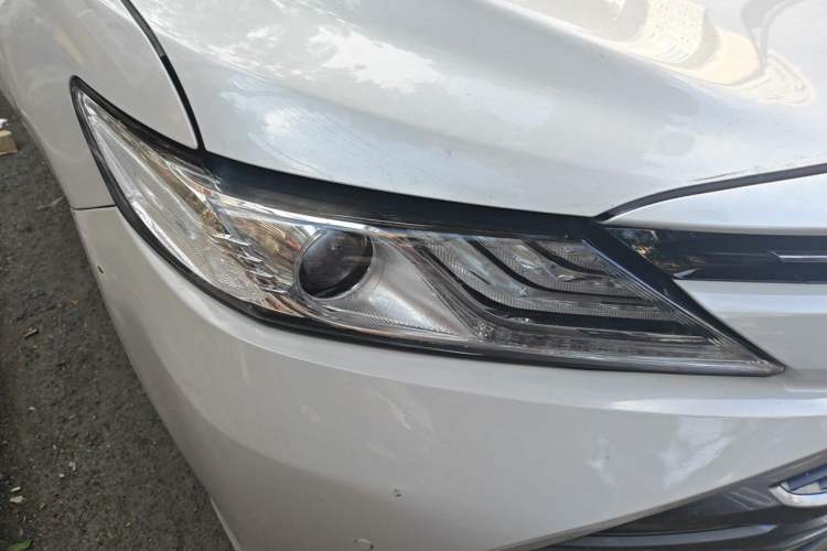 Used Toyota Camry 2019 2.5G Luxury Edition China VI Standard Right Front Headlight