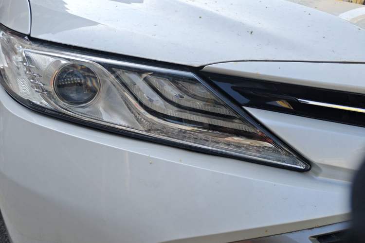 Used Toyota Camry 2019 2.5G Luxury Edition China V Standard Right Front Headlight