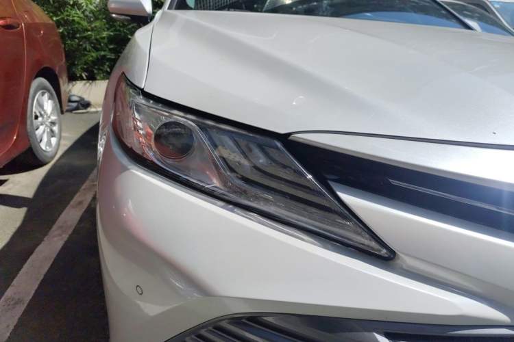 Used Toyota Camry 2019 2.5G Luxury Edition China VI Standard Right Front Headlight