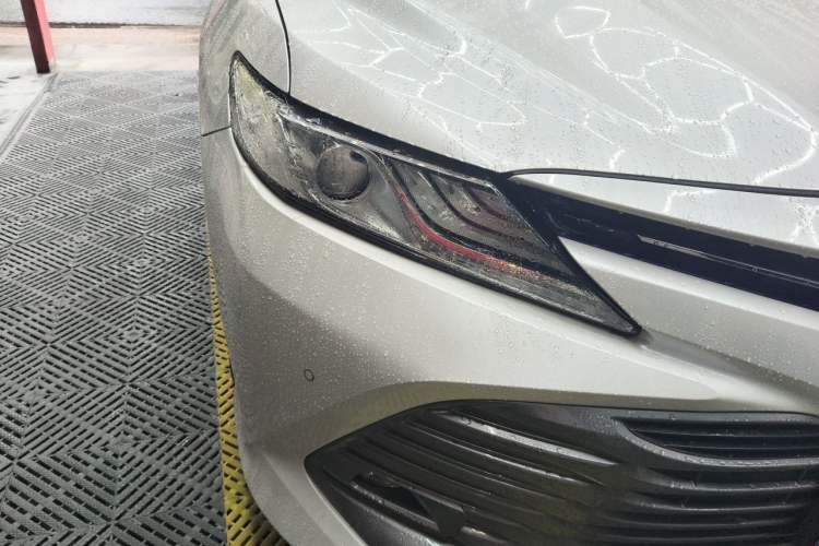 Used Toyota Camry 2019 Revised Version 2.0G Luxury Edition Right Front Headlight