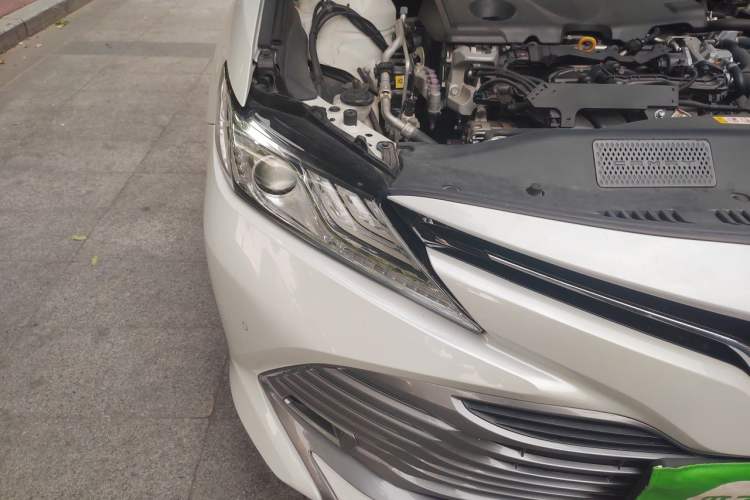 Used Toyota Camry 2019 2.5G Luxury Edition China VI Standard Right Front Headlight