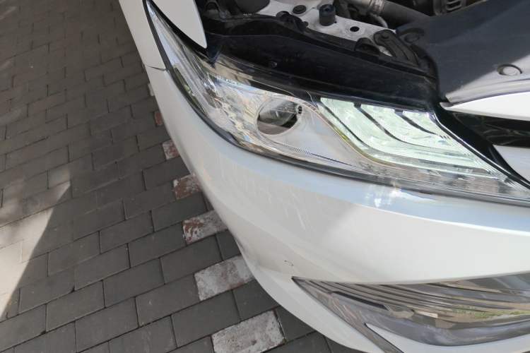 Used Toyota Camry 2019 Revised Version 2.0G Luxury Edition Right Front Headlight