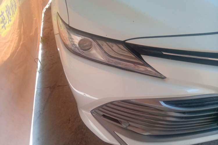 Used Toyota Camry 2019 Revised Version Dual-Engine 2.5 HG Luxury Edition Right Front Headlight
