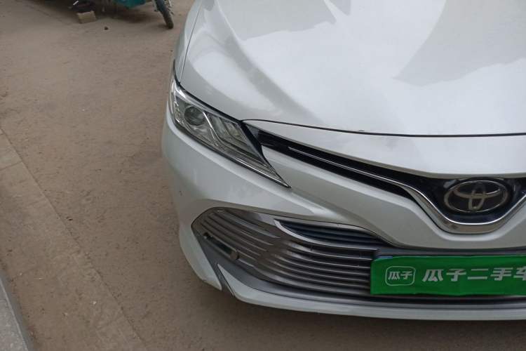 Used Toyota Camry 2019 Revised Version 2.0G Luxury Edition Right Front Headlight