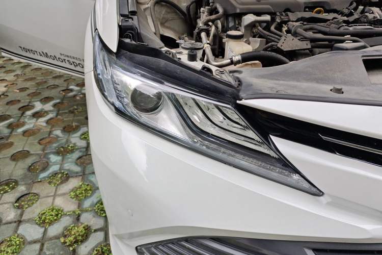Used Toyota Camry 2019 Revised Version Dual-Engine 2.5 HG Luxury Edition Right Front Headlight