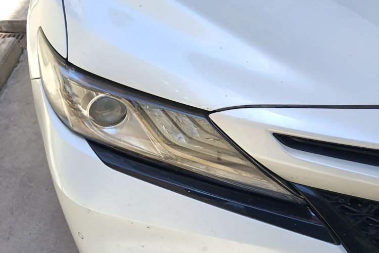 Used Toyota Camry 2019 2.5S FENGSHANG Version China VI Standard Right Front Headlight