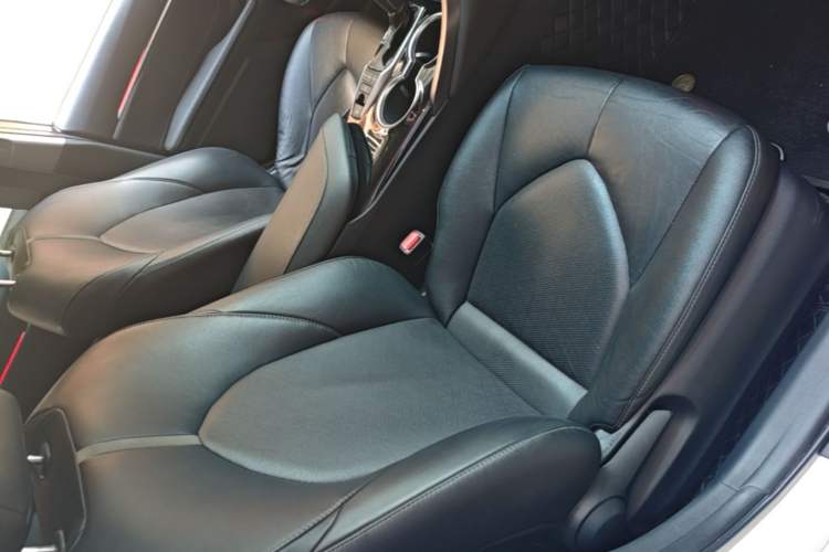 Used Toyota Camry 2019 Revised Version 2.5S Fēngshàng Edition Right Front Seat