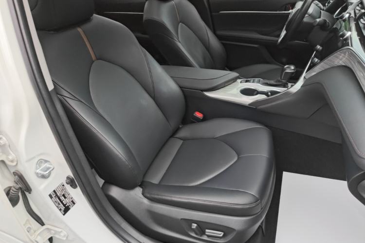 Used Toyota Camry 2019 Dual-Engine 2.5 HG Luxury Edition China VI Standard Right Front Seat